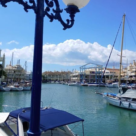ベナルマデナBenal Puertoアパートメント エクステリア 写真